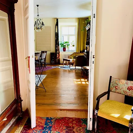 Unique 2 Bedroom With A Vintage Touch شقة