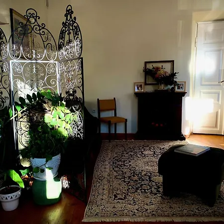 Unique 2 Bedroom With A Vintage Touch شقة *