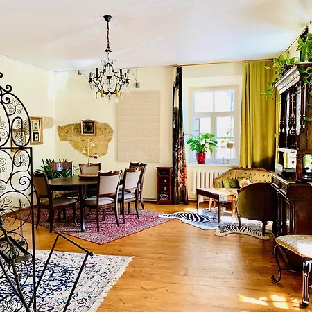 Unique 2 Bedroom With A Vintage Touch * فيلنيوس